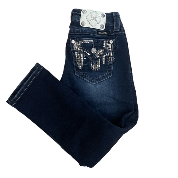 Miss Me Sz:25 Rhinestones, Crystal Signature Crop Blue Jeans - Picture 4 of 8